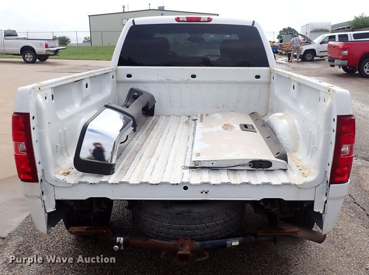 image for item DS7103 2011 Chevrolet Silverado 1500  Ext. Cab pickup truck