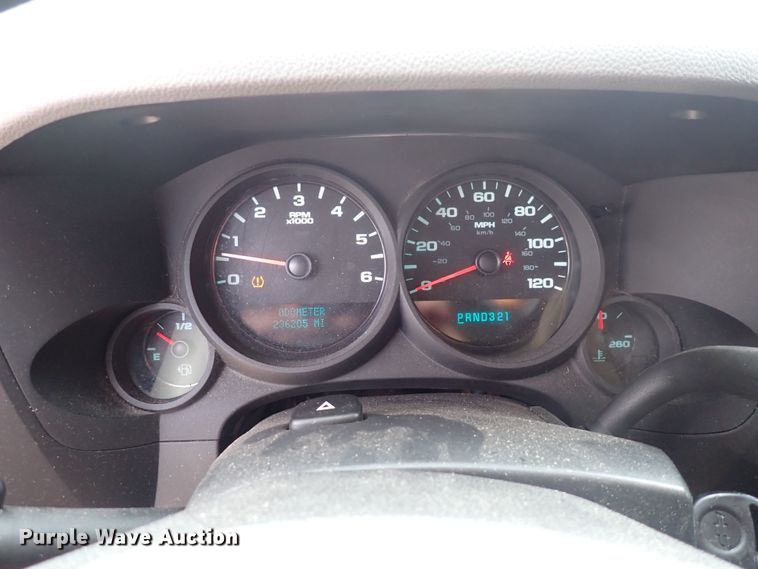 image for item DS7103 2011 Chevrolet Silverado 1500  Ext. Cab pickup truck