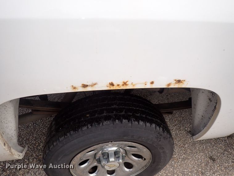 image for item DS7103 2011 Chevrolet Silverado 1500  Ext. Cab pickup truck