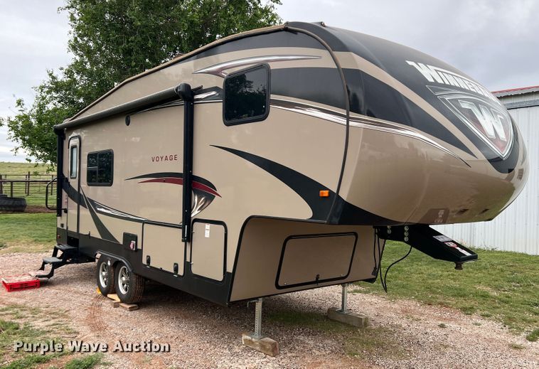 image for item DS8264 2017 Winnebago 25RKS  camper