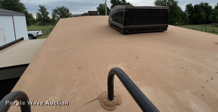 image for item DS8264 2017 Winnebago 25RKS  camper