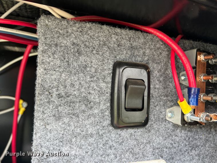 image for item DS8264 2017 Winnebago 25RKS  camper