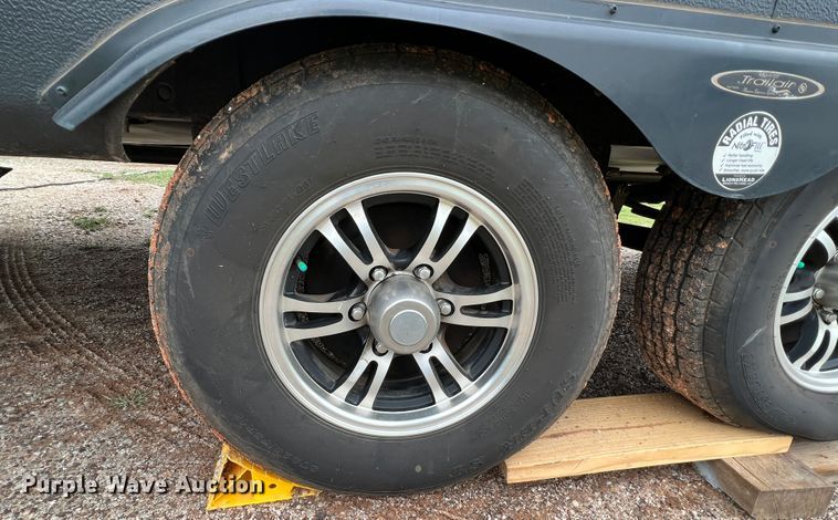 image for item DS8264 2017 Winnebago 25RKS  camper