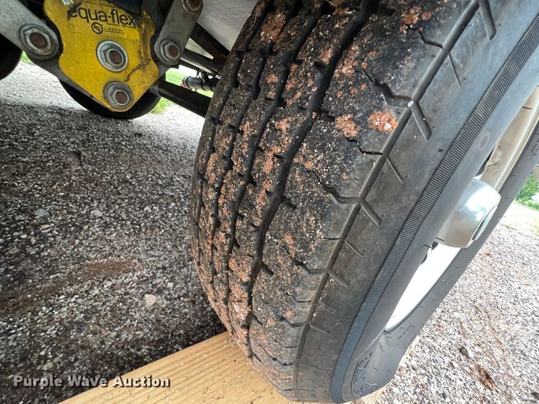 image for item DS8264 2017 Winnebago 25RKS  camper