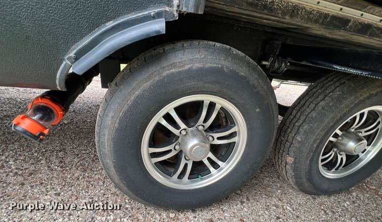 image for item DS8264 2017 Winnebago 25RKS  camper