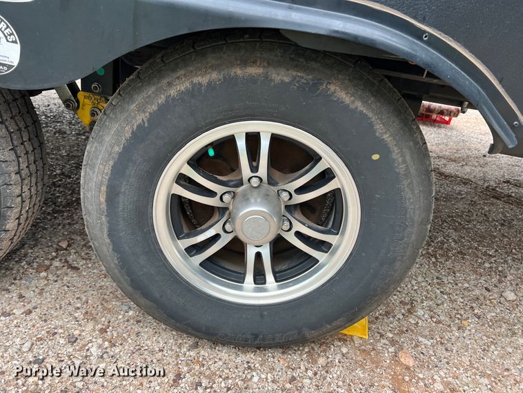 image for item DS8264 2017 Winnebago 25RKS  camper