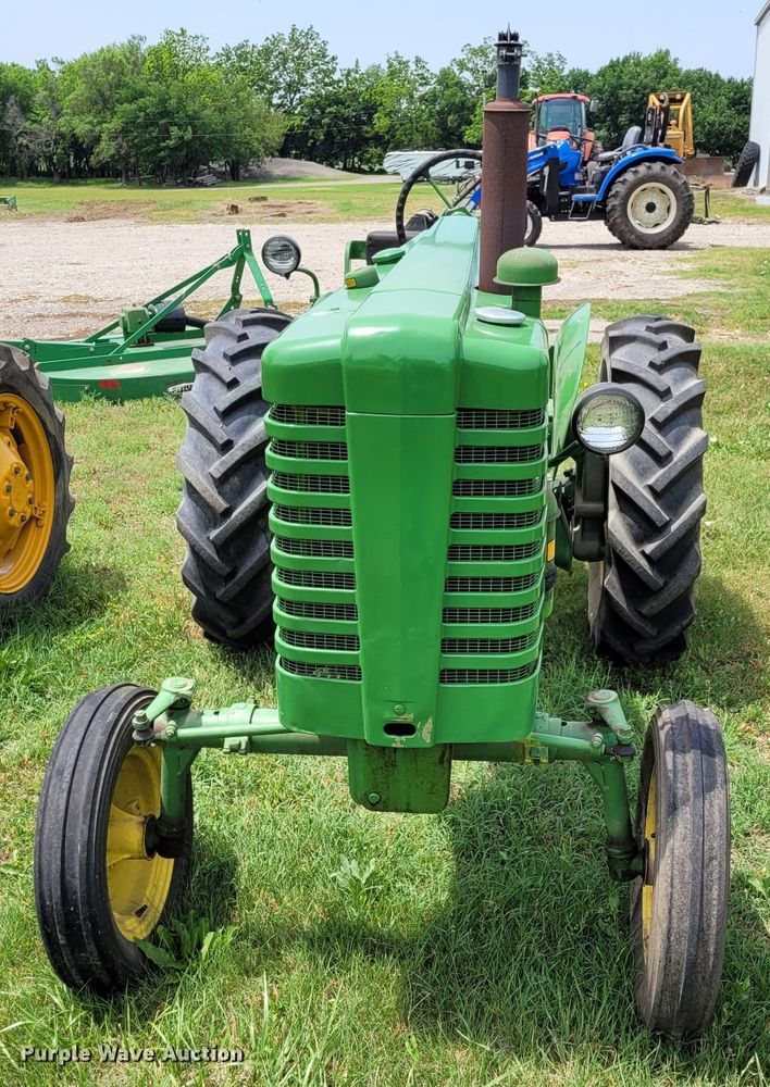 image for item FC9122 John Deere M  tractor