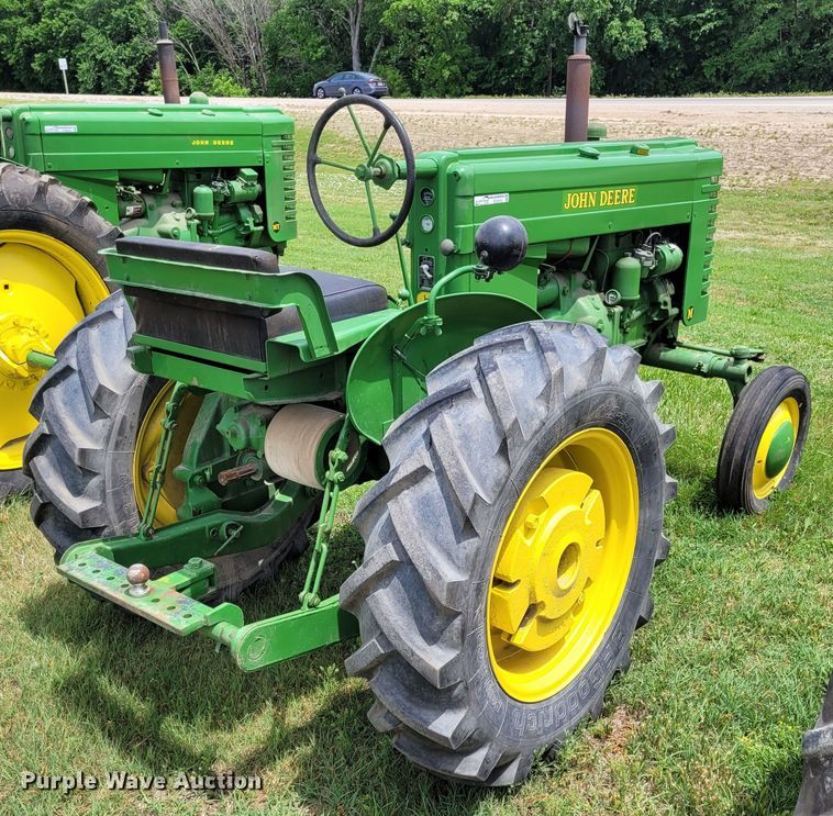image for item FC9122 John Deere M  tractor