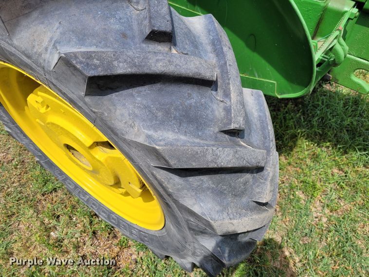 image for item FC9122 John Deere M  tractor