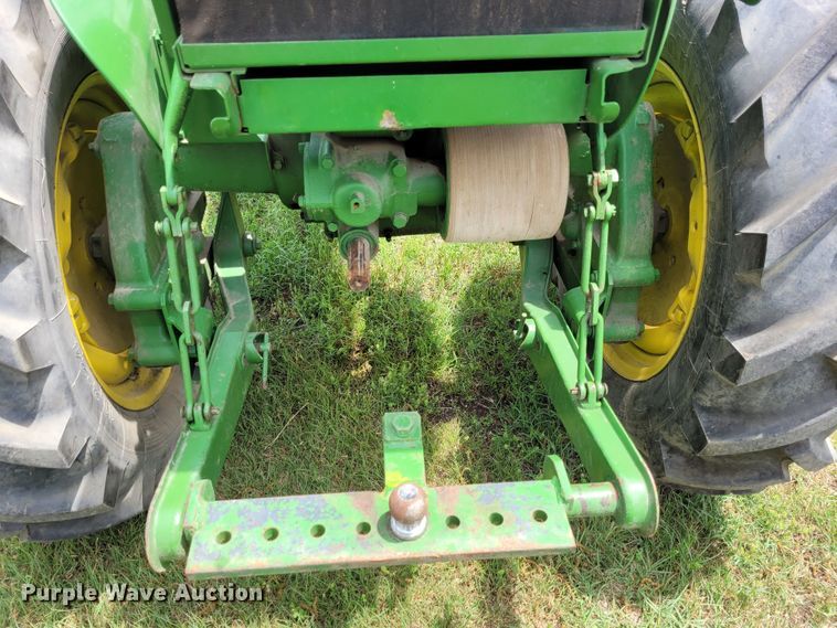 image for item FC9122 John Deere M  tractor