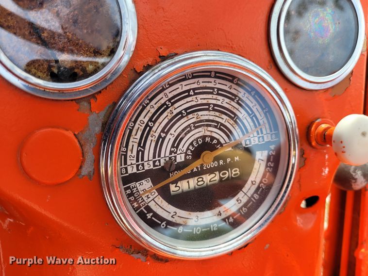 image for item FC9126 Allis Chalmers D14  tractor