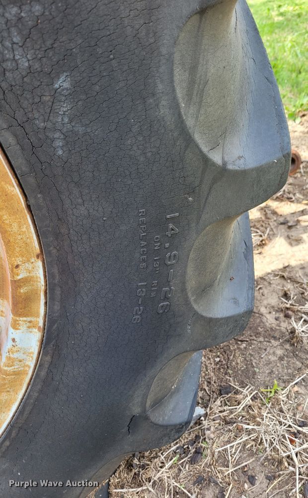 image for item FC9126 Allis Chalmers D14  tractor