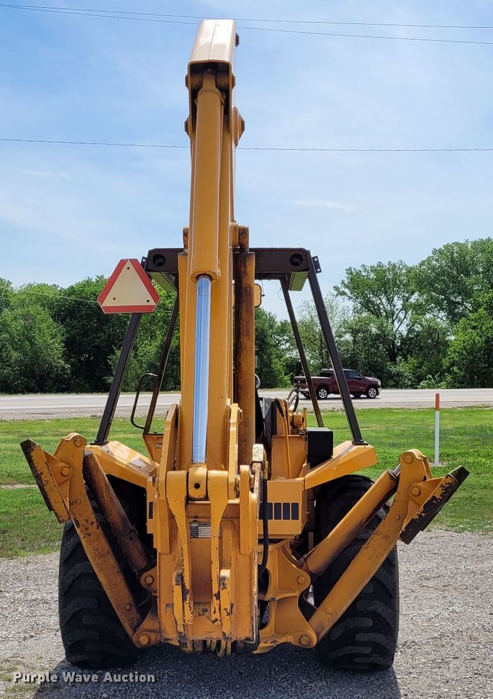 image for item FC9130 1983 Case 580D  backhoe