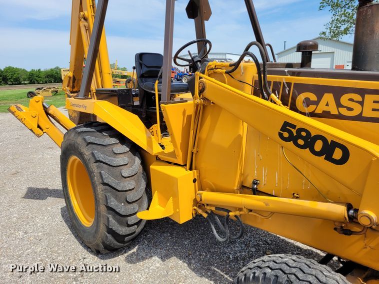 image for item FC9130 1983 Case 580D  backhoe
