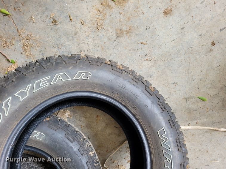 image for item FC9148 (4) Goodyear Wrangler 235/70R16 tires