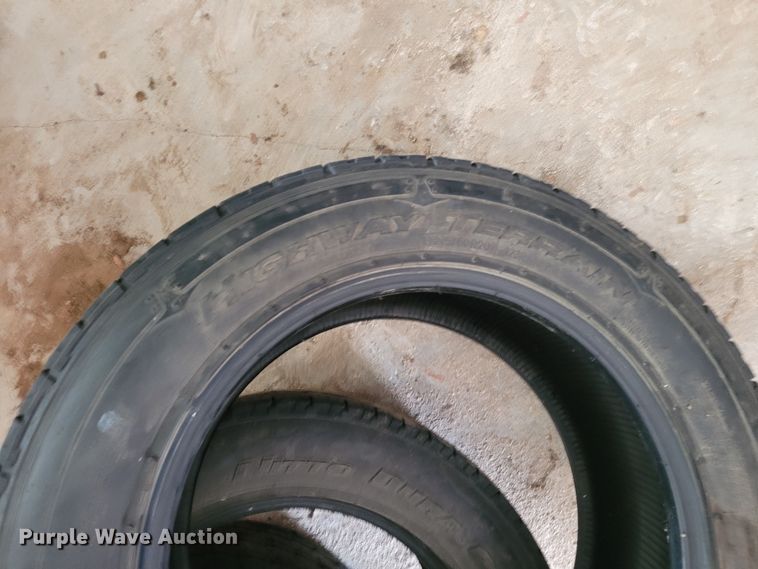 image for item FC9149 Approximately 24 tires