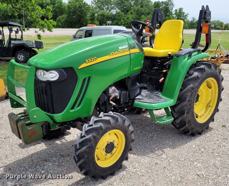 image for item FC9160 John Deere 3320  MFWD tractor