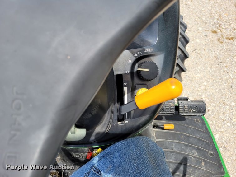 image for item FC9160 John Deere 3320  MFWD tractor