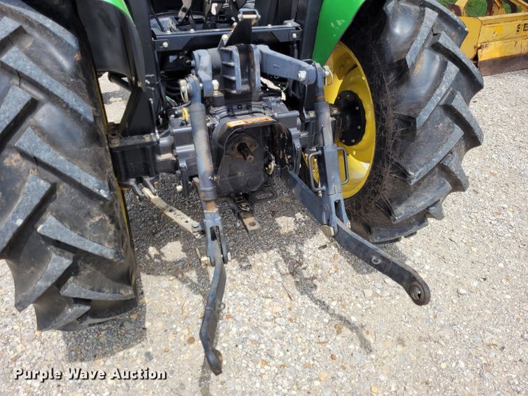 image for item FC9160 John Deere 3320  MFWD tractor