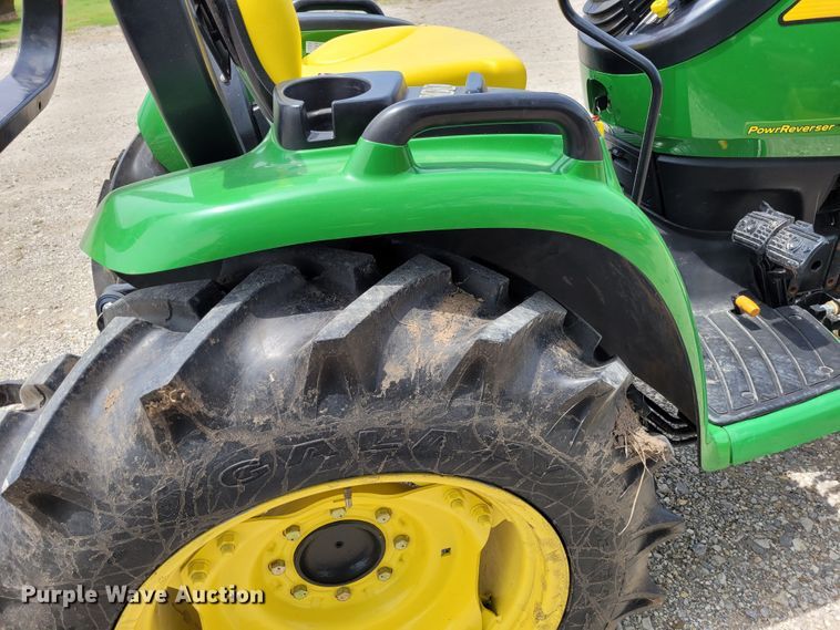 image for item FC9160 John Deere 3320  MFWD tractor