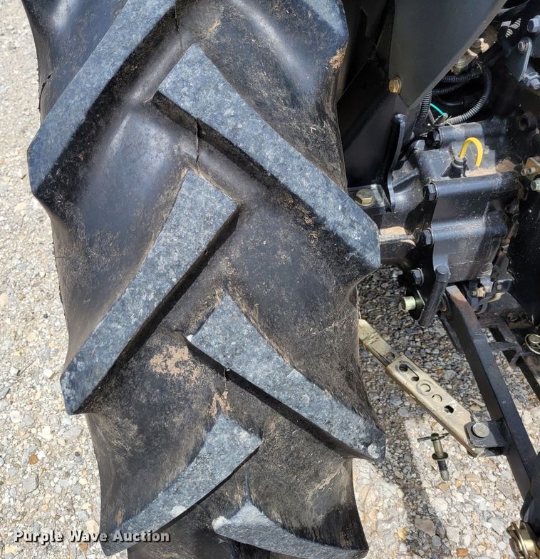 image for item FC9160 John Deere 3320  MFWD tractor