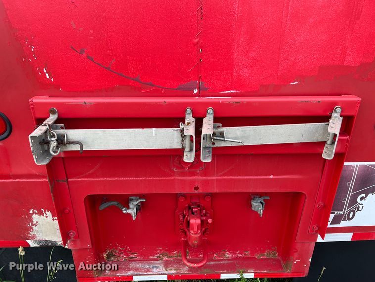 image for item HL9040 1993 Mickey AT/B  refrigerated van trailer