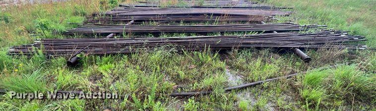 image for item HL9066 Approx. 100 sucker rods