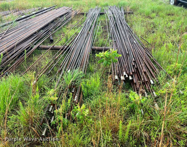 image for item HL9066 Approx. 100 sucker rods