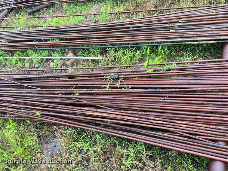 image for item HL9066 Approx. 100 sucker rods