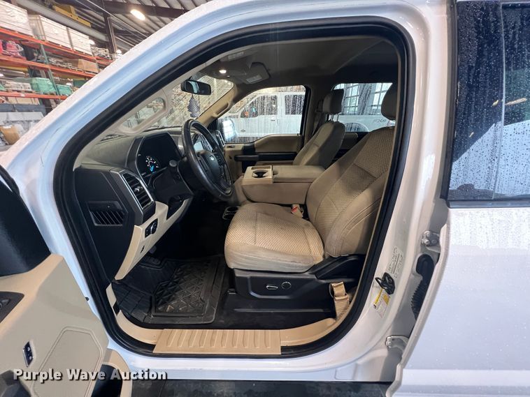 image for item HL9077 2015 Ford F150  SuperCrew pickup truck