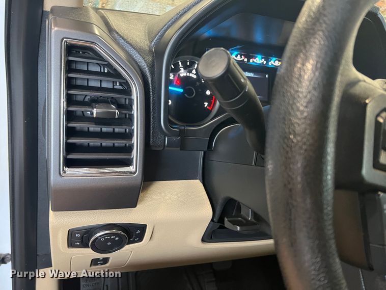 image for item HL9077 2015 Ford F150  SuperCrew pickup truck