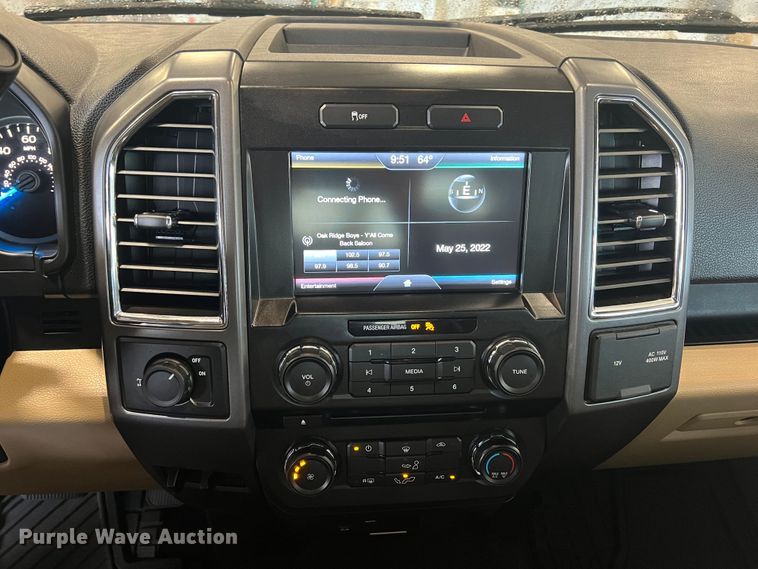 image for item HL9077 2015 Ford F150  SuperCrew pickup truck