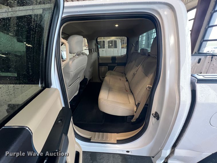 image for item HL9077 2015 Ford F150  SuperCrew pickup truck