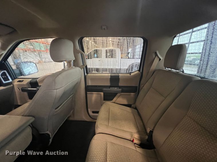 image for item HL9077 2015 Ford F150  SuperCrew pickup truck