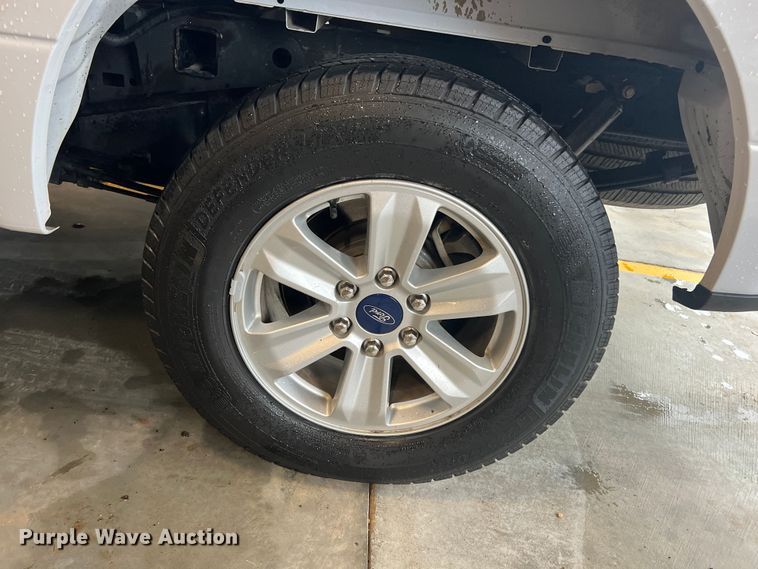 image for item HL9077 2015 Ford F150  SuperCrew pickup truck