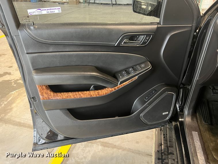 image for item HL9081 2016 Chevrolet Tahoe  SUV