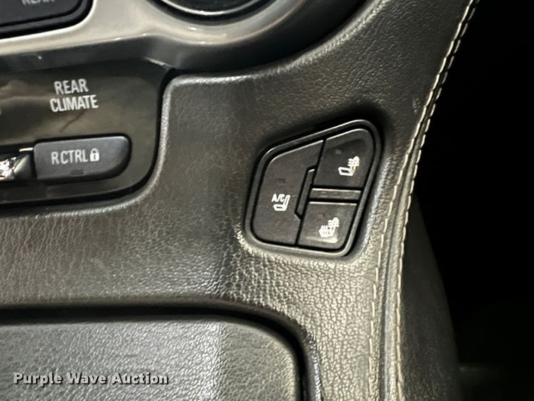 image for item HL9081 2016 Chevrolet Tahoe  SUV