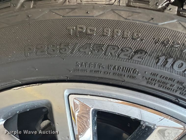 image for item HL9081 2016 Chevrolet Tahoe  SUV