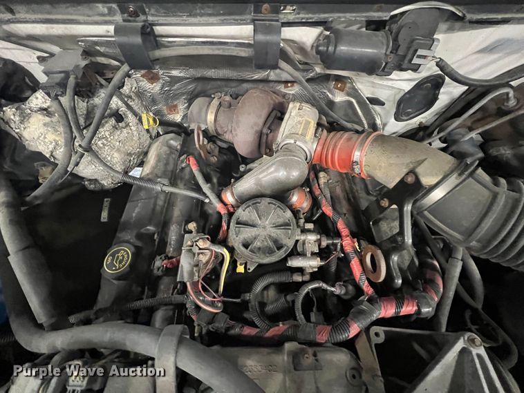 image for item HL9083 1997 Ford F450 Super Duty  flatbed truck