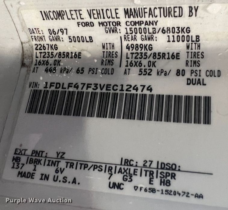 image for item HL9083 1997 Ford F450 Super Duty  flatbed truck