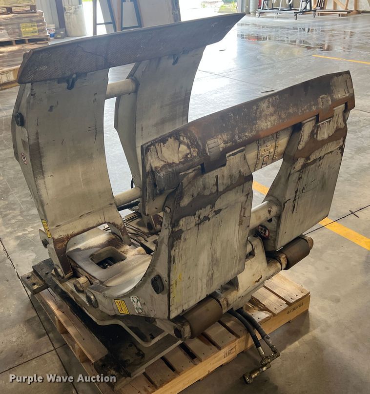 image for item HL9088 Cascade  forklift clamp