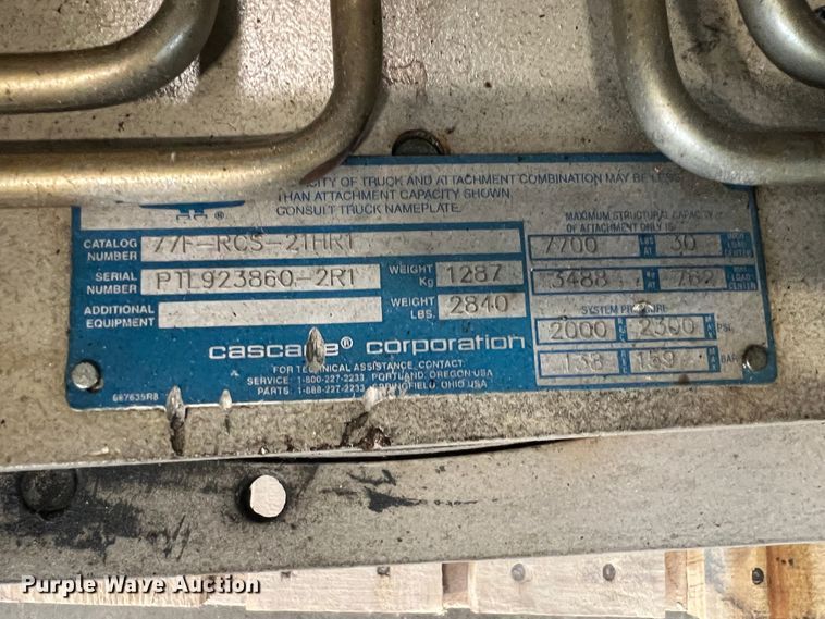 image for item HL9088 Cascade  forklift clamp