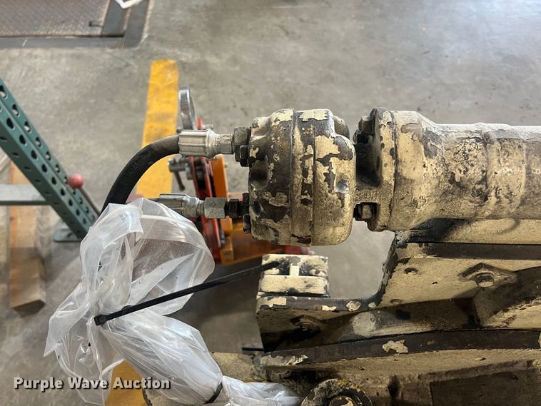 image for item HL9089 Cascade  forklift clamp