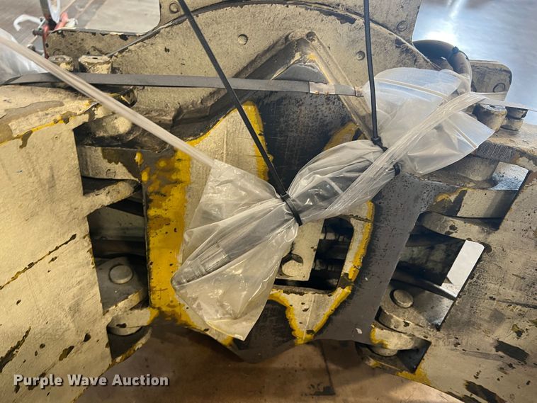 image for item HL9089 Cascade  forklift clamp