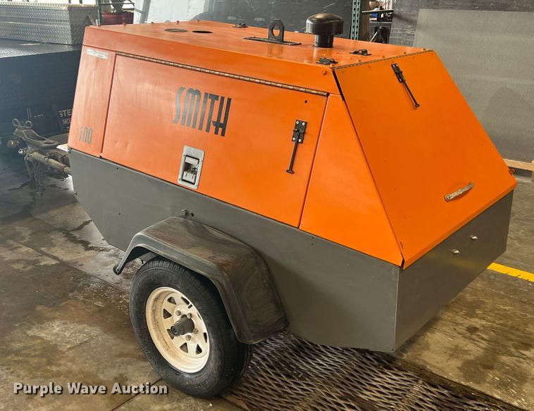 image for item HL9091 Smith 100  air compressor