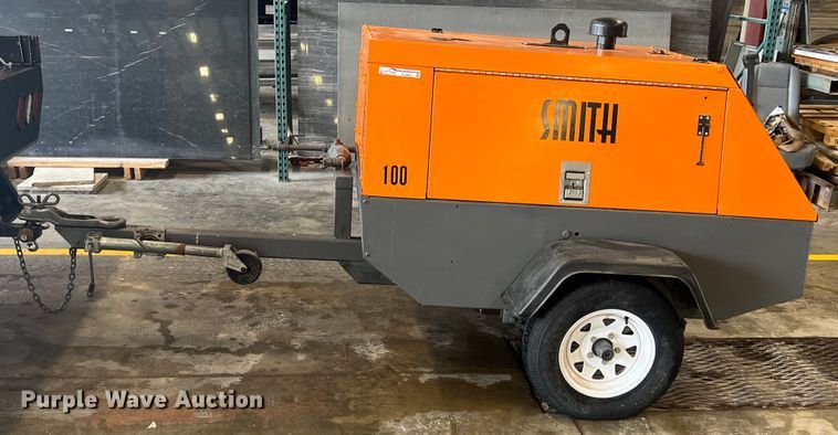 image for item HL9091 Smith 100  air compressor