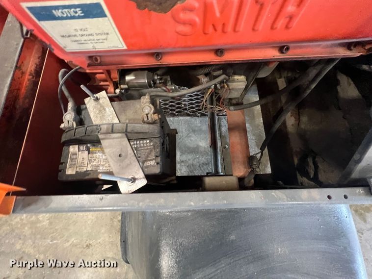 image for item HL9091 Smith 100  air compressor