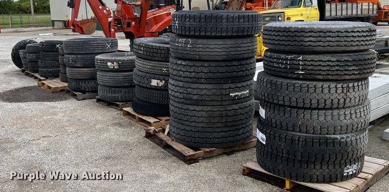 image for item HL9094 Tires