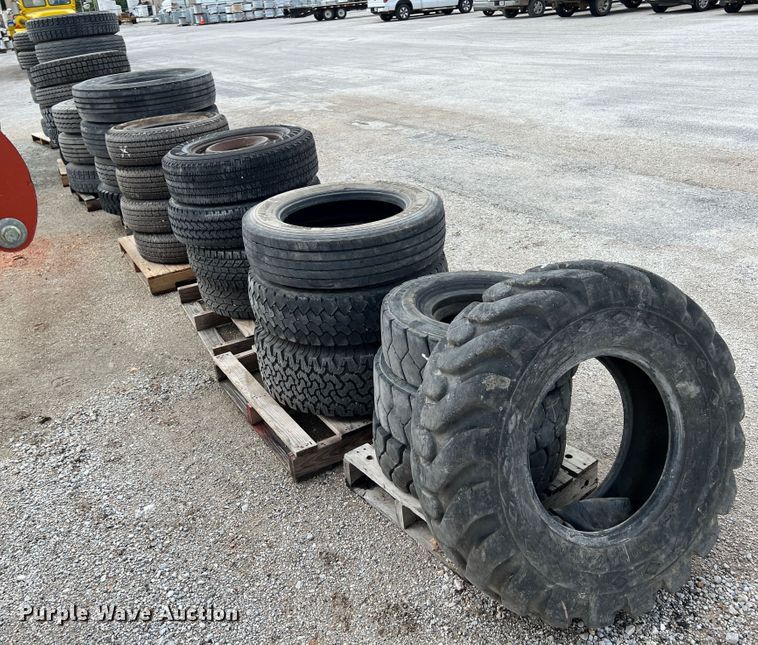 image for item HL9094 Tires