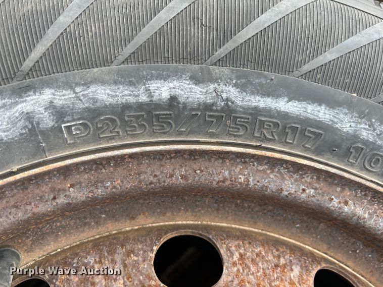image for item HL9094 Tires